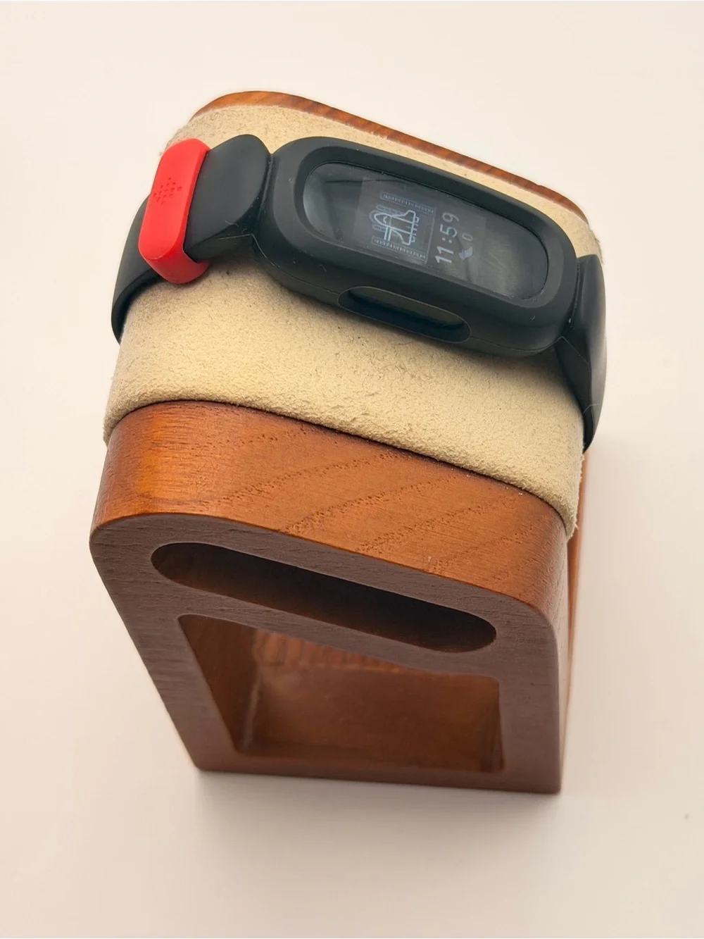 Fitbit Ace 3, Black/Red, Kids Smartwatch, Fitness‎ Tracker, Tested